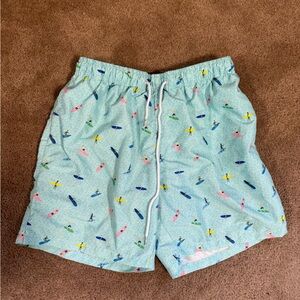 Men’s boardie shorts